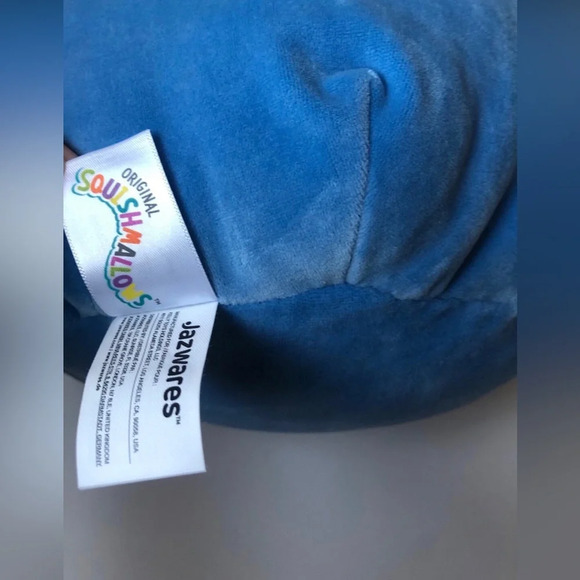 *NWT* Squishmallows x Disney 8” Lilo & Stitch - Stitch Eating Watermelon Plush - Picture 3 of 6